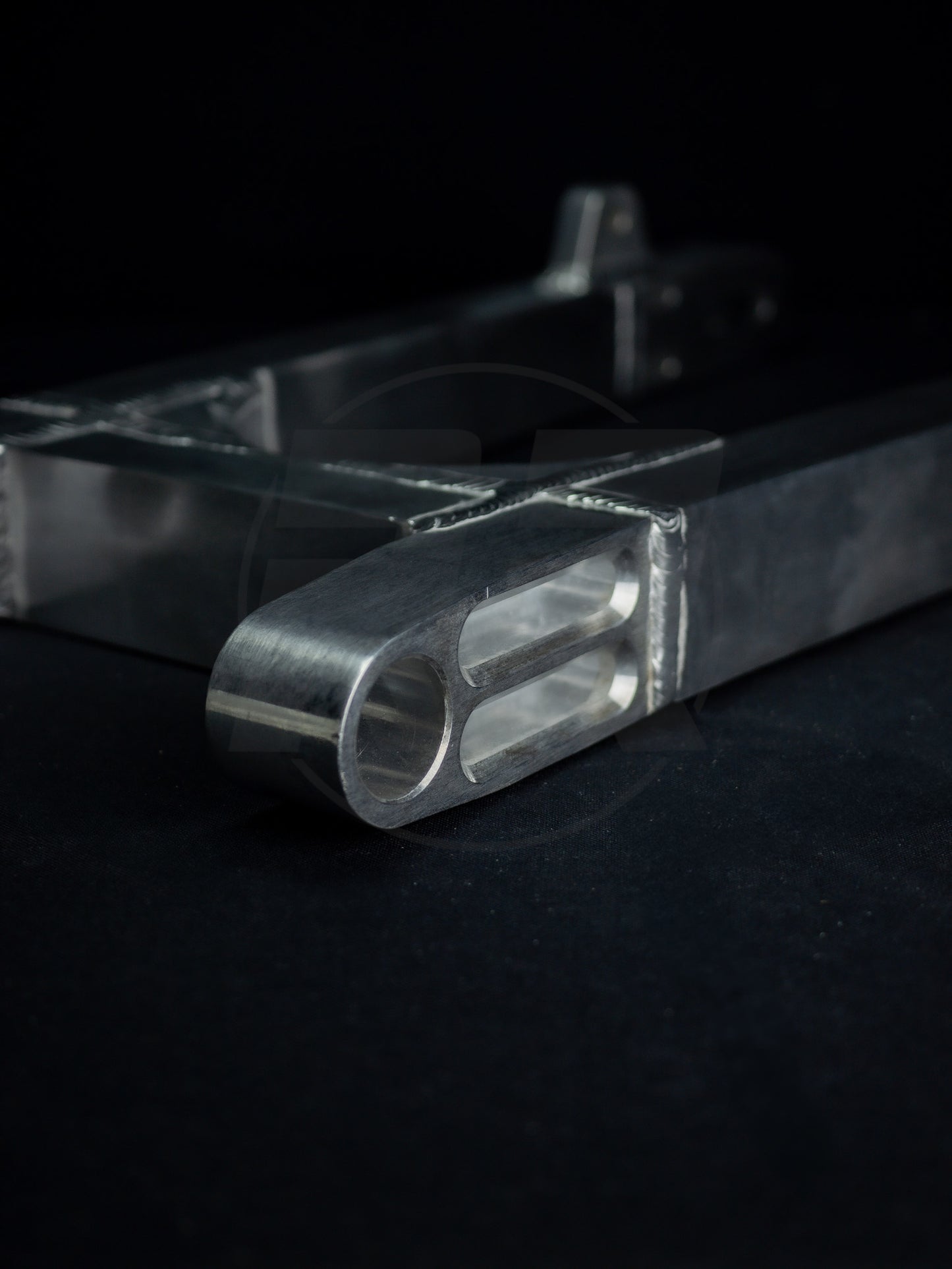 CNC Alu Schwinge verstärkt